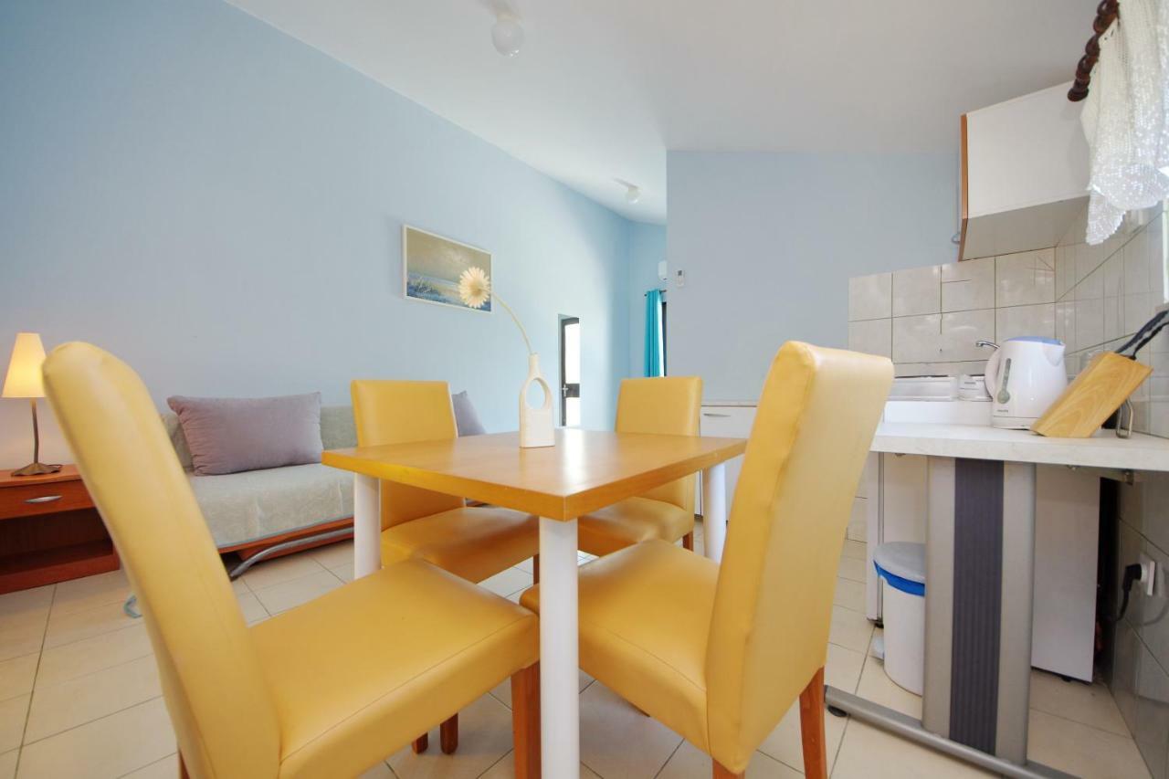 Apartments Eduard Vrsi Ngoại thất bức ảnh