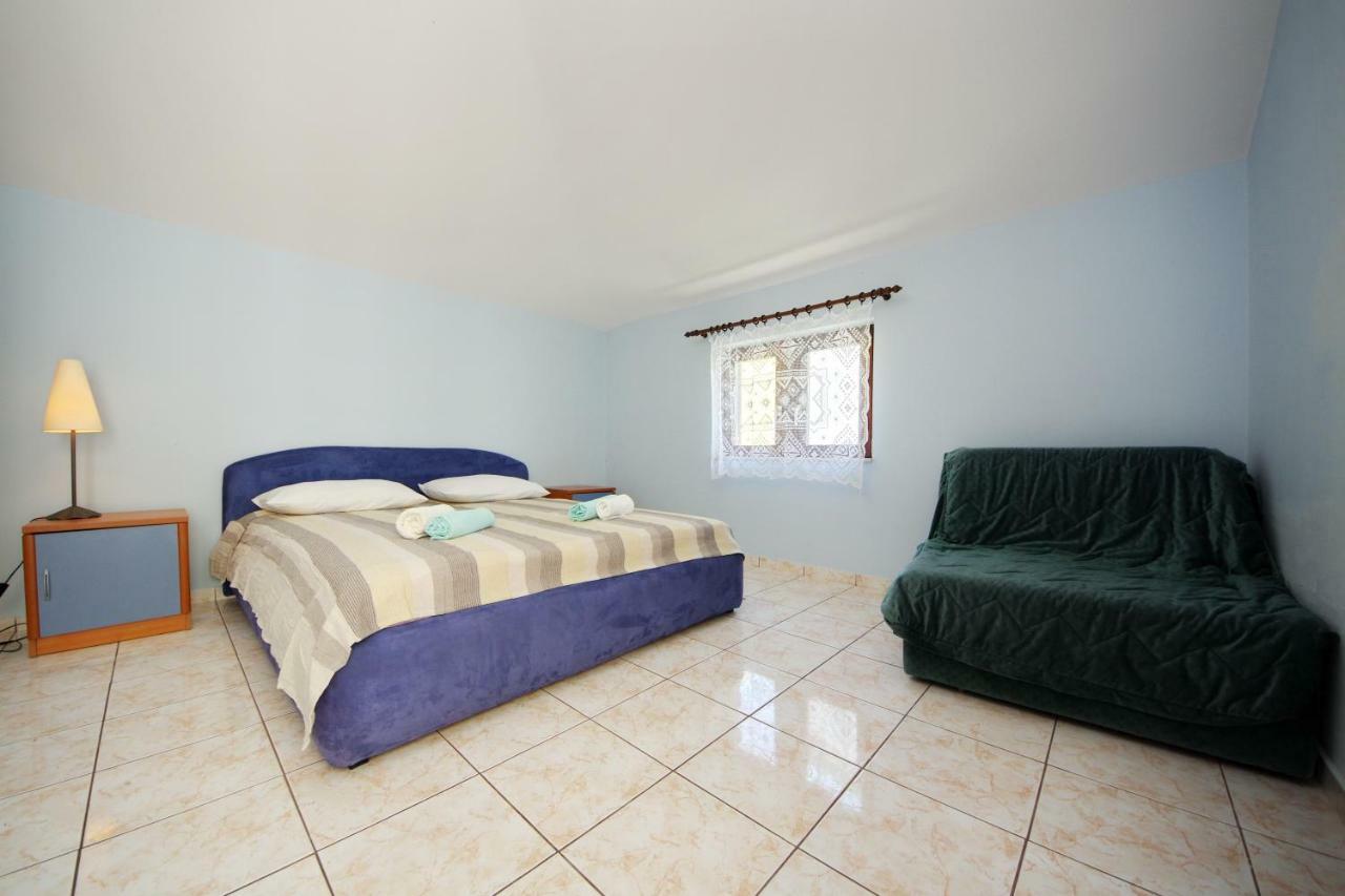 Apartments Eduard Vrsi Ngoại thất bức ảnh